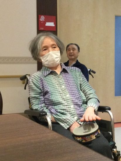 楽器演奏は初デビューです！